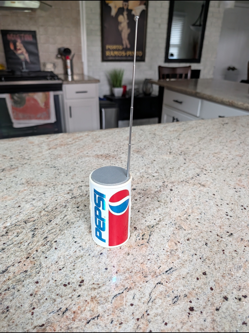Pepsi Blue, Red and White Retro 1970s Radio Works!